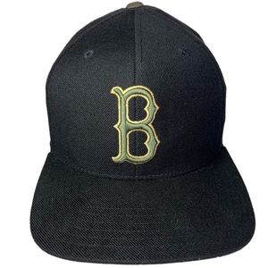 American Needle Red Sox‎ Flat Bill Snapback Black & Camo